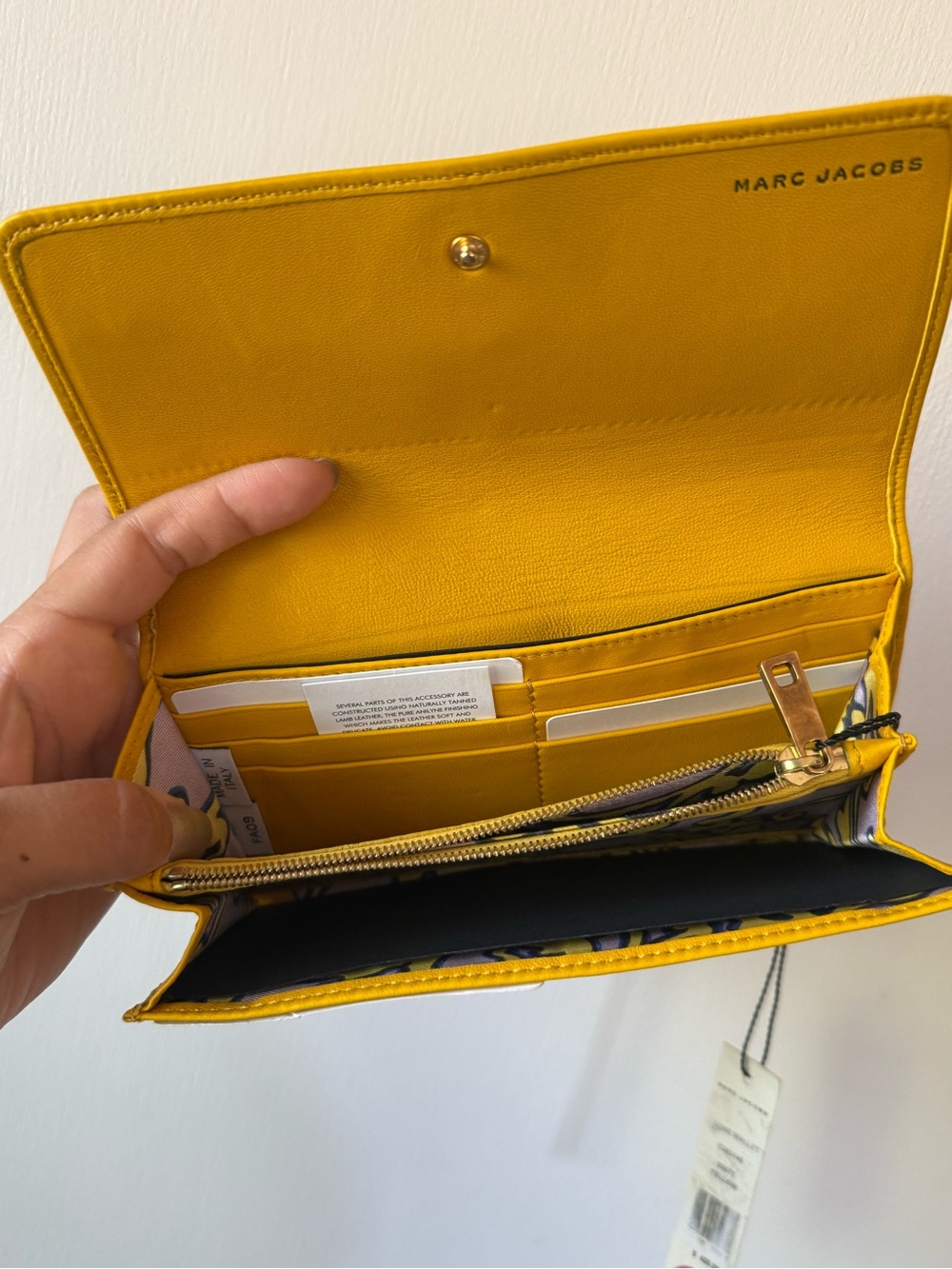 Marc Jacob’s yellow studded wallet - Picture 8 of 8